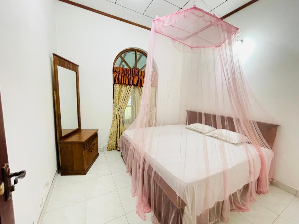 Shalomi'S Villa & Happy Home Negombo Exterior foto